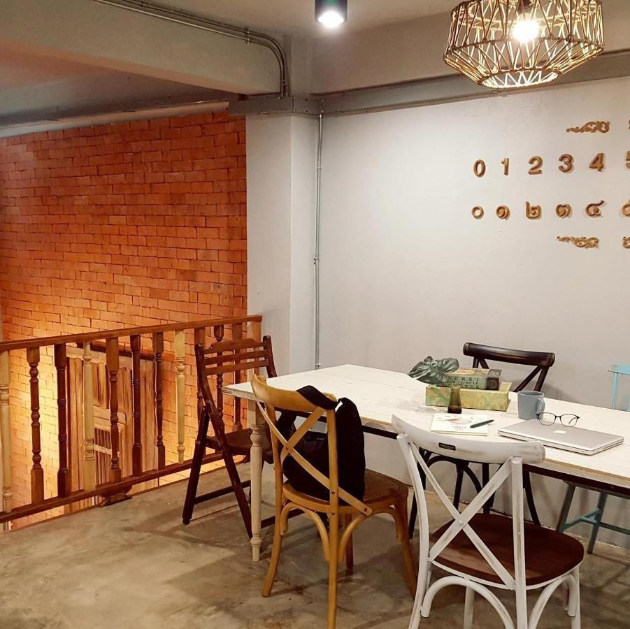 Hostel Bangpho Story Bangkok Exterior foto